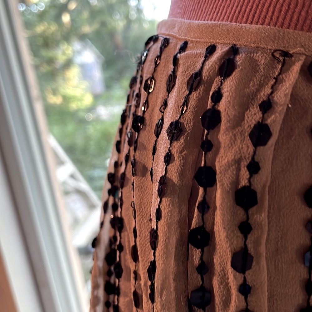 100% Silk… +Fabulous Sequins! Elie Tahari Evening Skirt